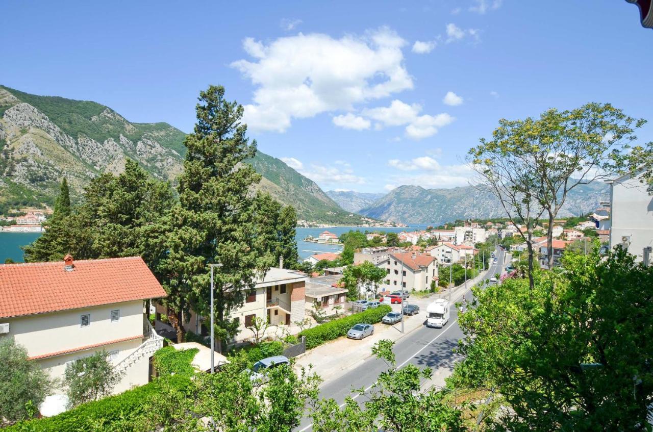 Bay View Apartments Kotor Exterior photo